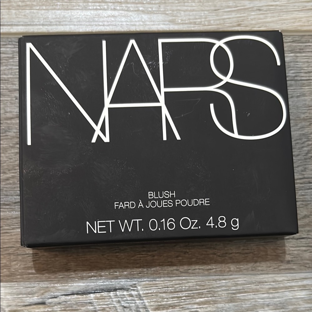 NARS Blush with a Makeup Brush - NEW - Picture 4 of 5